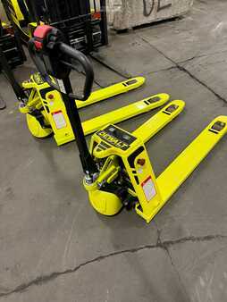 Electric Pallet Jacks 2025  Dewalt  (1)