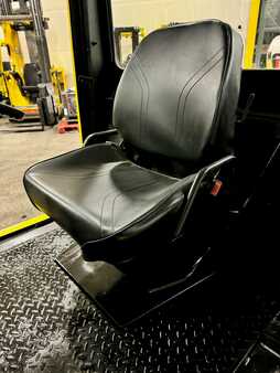 Propane Forklifts 2005  Hyster H155XL (16) 