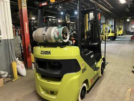 Propane Forklifts 2023  Clark s25c (3)