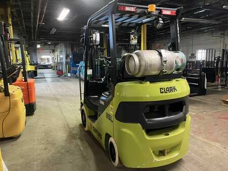 Propane Forklifts 2023  Clark s25c (5)
