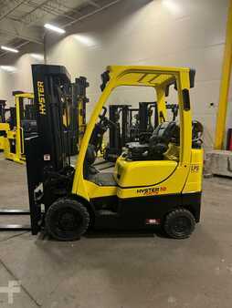 Propane Forklifts 2017  Hyster S50FT (1)