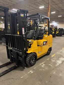 Propane Forklifts 2021  CAT Lift Trucks FGC40K (16)