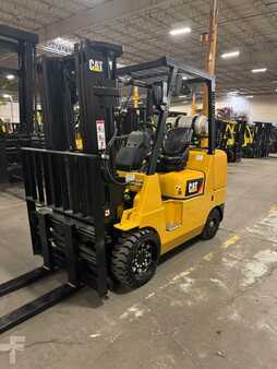 Propane Forklifts 2021  CAT Lift Trucks FGC40K (2)