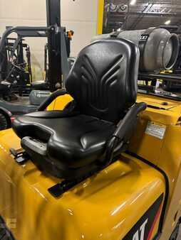 Propane Forklifts 2021  CAT Lift Trucks FGC40K (22)