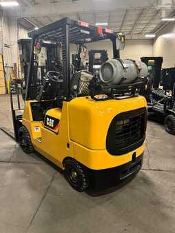 Propane Forklifts 2021  CAT Lift Trucks FGC40K (23)