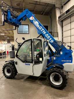 Telehandler Fixed 2010  Genie GTH5519 (1)