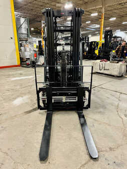Propane Forklifts 2022  Toyota 8fgcu32 (2)