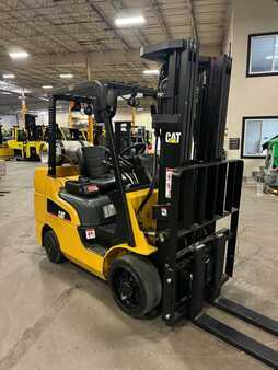 Propane Forklifts 2020  CAT Lift Trucks FGC33N (15)