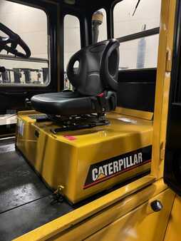 Diesel Forklifts 2010  CAT Lift Trucks DP70 (22)