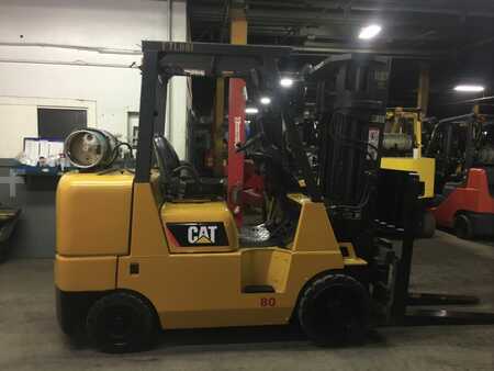 Propane Forklifts 2016  CAT Lift Trucks GC40K (1)