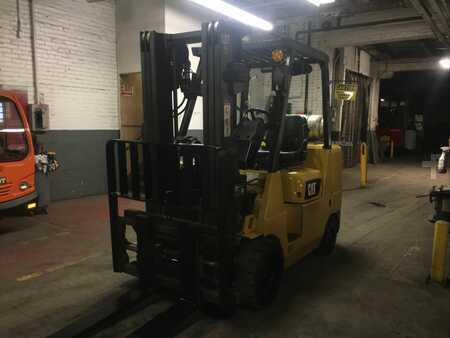 Propane Forklifts 2016  CAT Lift Trucks GC40K (12)