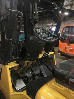 Propane Forklifts 2016  CAT Lift Trucks GC40K (14)