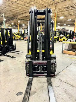 Propane Forklifts 2020  Yale GLP060VX (14)