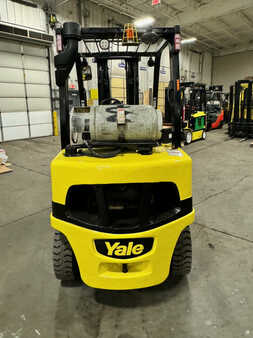 Propane Forklifts 2020  Yale GLP060VX (18)
