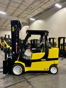 Propane Forklifts 2019  Yale GLC120SVXN (1)
