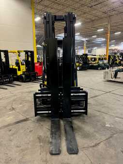 Propane Forklifts 2021  Yale GLC120SVXN (10)