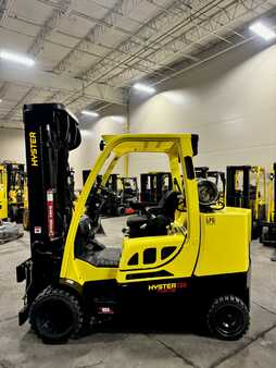 Propane Forklifts 2021  Hyster S120FT (1)