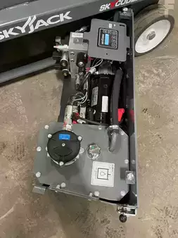 4-Wheel Electric 2026  Skyjack sj3219 (9)