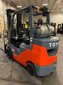 Propane Forklifts 2022  Toyota 8fgcu32 (7)