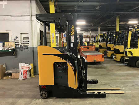 Reach Trucks 2016  Yale nr035db (1)