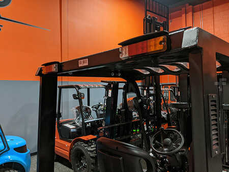 Diesel Forklifts 2025  Viper fd50s (10)