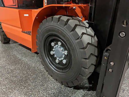 Diesel Forklifts 2025  Viper fd50s (5)