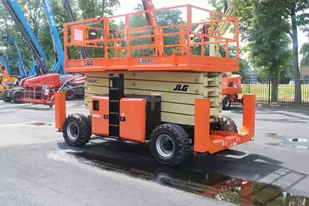 Rough Terrain Forklifts 2018  JLG 530lrt (3)