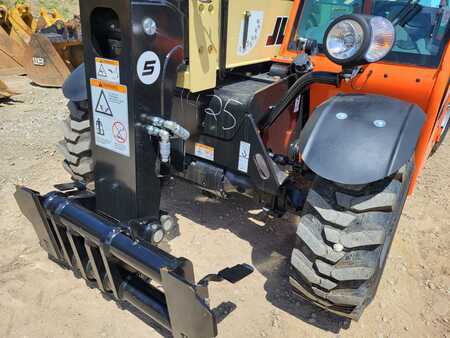 Manipulador fijo 2024  JLG g5-18a (2)