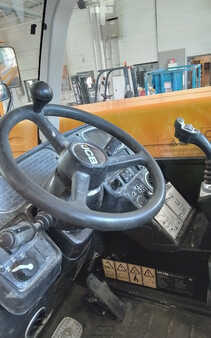 Manipulador Telescópico fijo 2021  JCB 508-66tc (4)