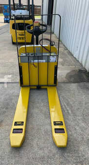 Electric Pallet Jacks 2015  Yale mpw050 (6)