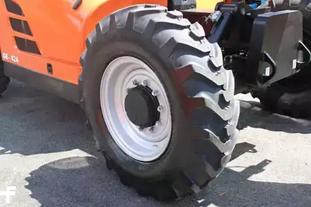 Telehandler Fixed 2015  JLG g6-42a (15)