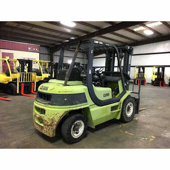 Diesel Forklifts 2011  Clark cmp40 (9)