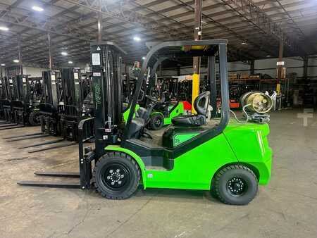 Propane Forklifts 2025  Viper fy35 (1)