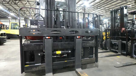 Propane Forklifts 2025  Viper fy70 (6)