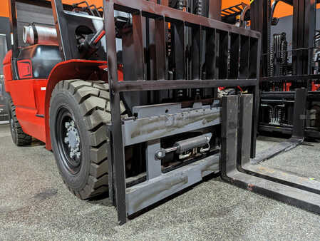 Propane Forklifts 2025  Viper fy50s (7)
