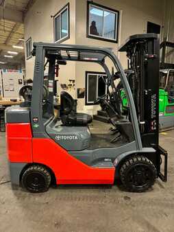 Propane Forklifts 2022  Toyota 8fgcu32 (5)