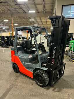 Propane Forklifts 2022  Toyota 8fgcu32 (4)