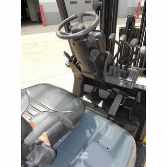 Propane Forklifts 2012  CAT Lift Trucks c5000 (12)