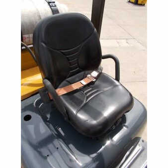 Propane Forklifts 2012  CAT Lift Trucks c5000 (7)