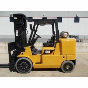 Carretilla elevadora GLP 2009  CAT Lift Trucks gc70k (1)