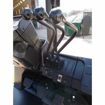 Propane Forklifts 2014  CAT Lift Trucks gp55n1 (12)