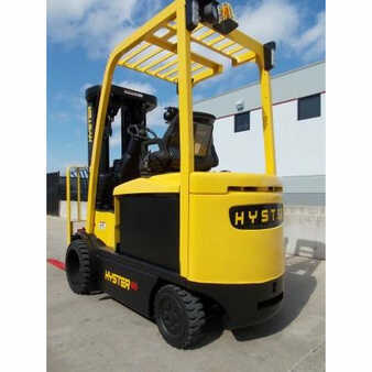 4 Wheels 2011  Hyster e60xn-33 (2)