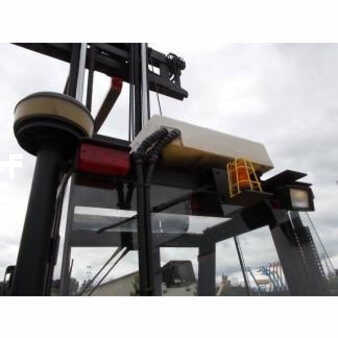 Montacargas diésel 2006  Hyster h155xl (9)