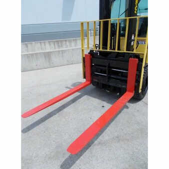 Propane Forklifts 2012  Hyster h60ft (8)
