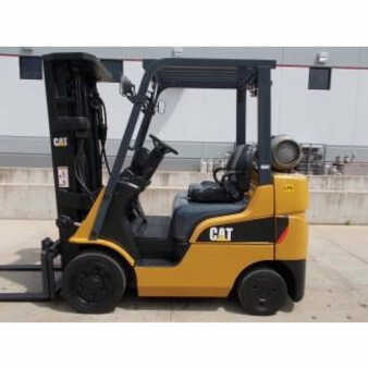 Propane Forklifts 2012  Mitsubishi fgc25n (1)