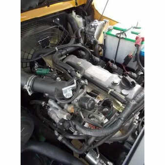 Propane Forklifts 2012  Mitsubishi fgc25n (11)