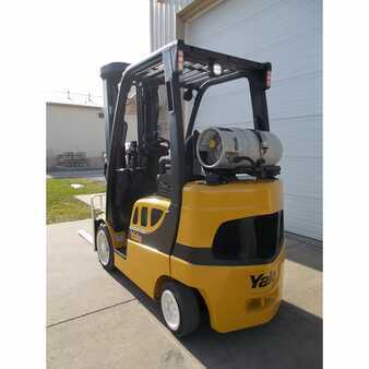 Carretilla elevadora GLP 2011  Yale glc050vxnvsq092 (2)