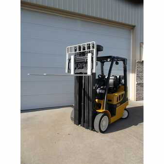 Carretilla elevadora GLP 2011  Yale glc050vxnvsq092 (7)