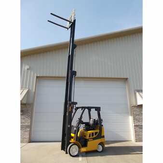 Carretilla elevadora GLP 2011  Yale glc050vxnvsq092 (8)