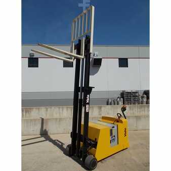 Eléctrica de 4 ruedas 2015  Yale mcw040len24tv072 (7)